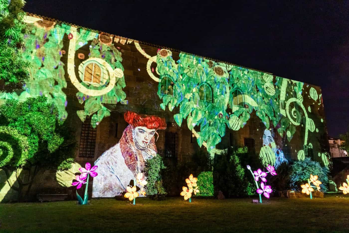 Museu de Alberto Sampaio recebe "viagem luminosa" pelas obras de&nbsp;Monet e Klimt