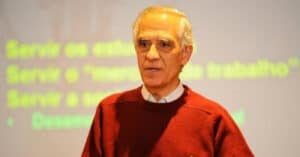 José Ferreira Gomes apresenta&nbsp;livro “Ensino Superior e Desenvolvimento” na UMinho