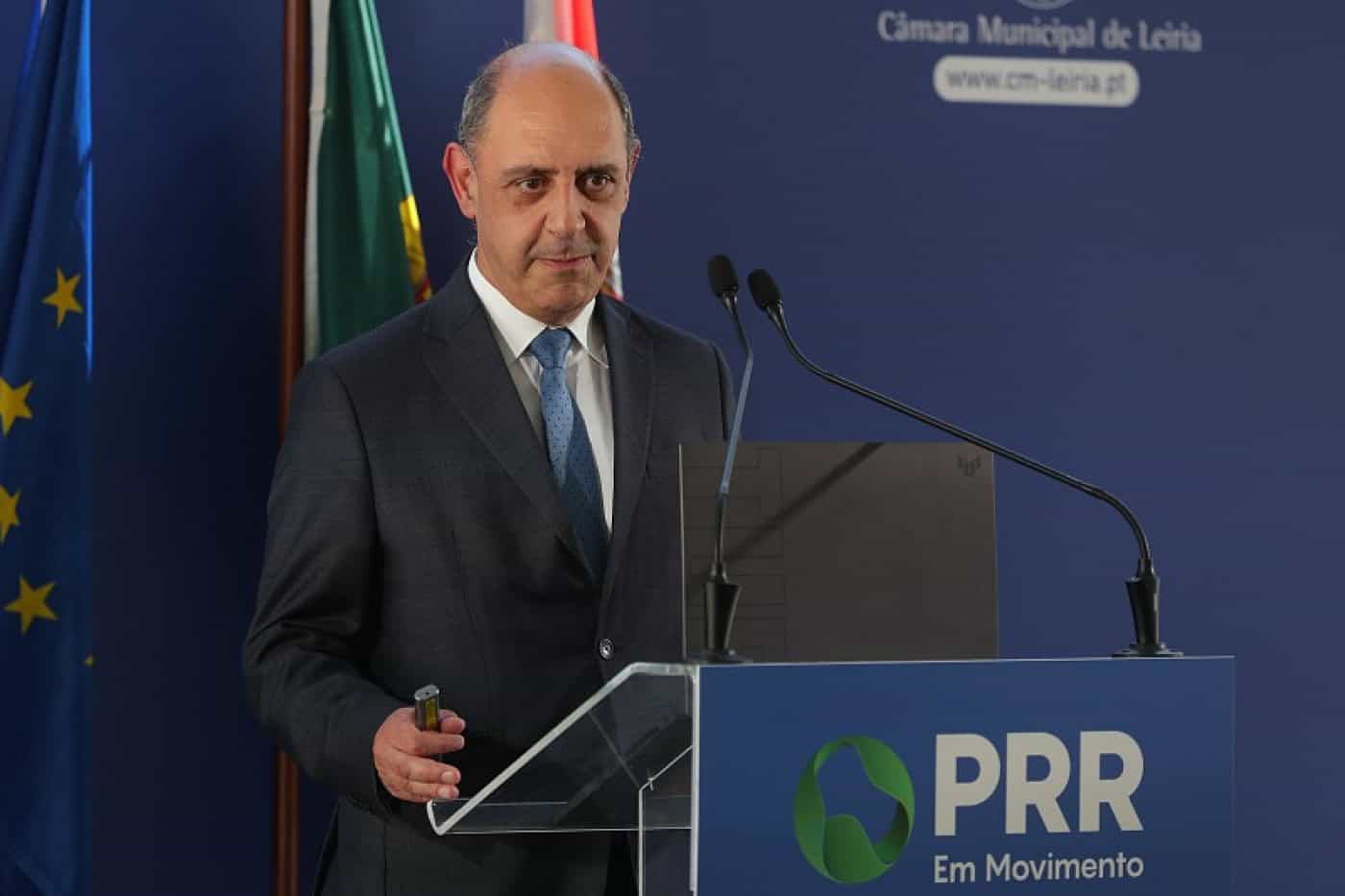 Ministério da Saúde afirma estar “concentrado” nas negociações com os médicos