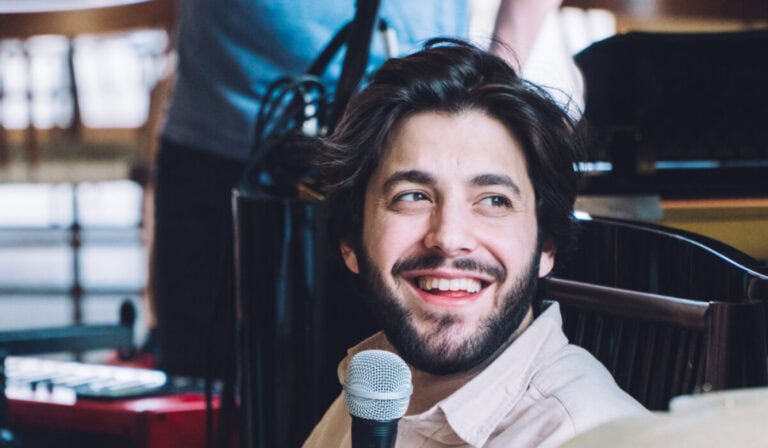 Salvador Sobral atua no Devesa Sunset