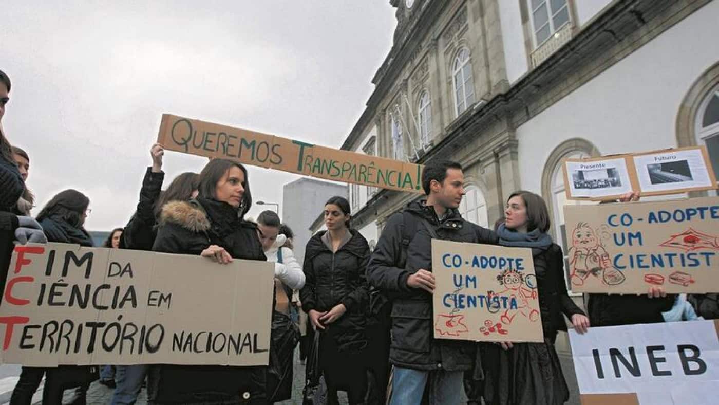 Apenas 7,5% dos novos contratos para a ciência desde 2017 não são precários