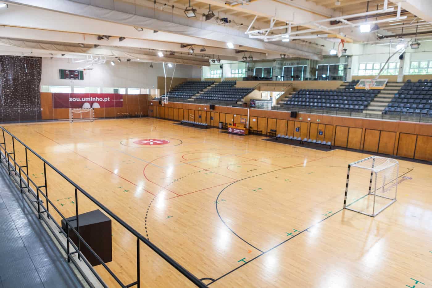 Equipa feminina da AAUMinho entra a vencer no Europeu Universitário