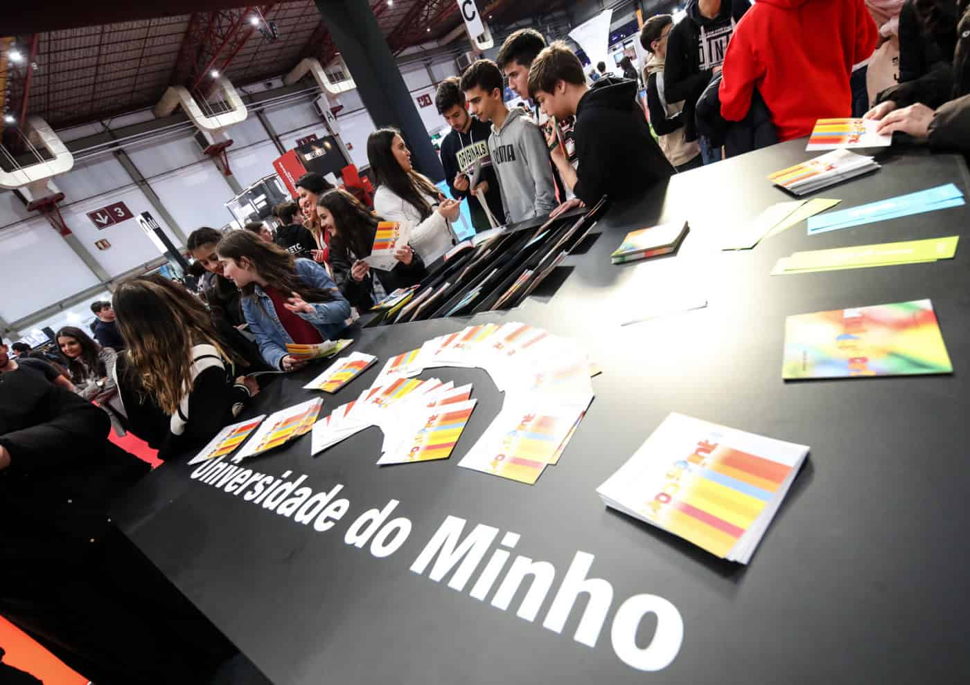 Bolsas de estudo vão chegar a mais 5.000 estudantes, anunciou hoje o Governo&nbsp;&nbsp;