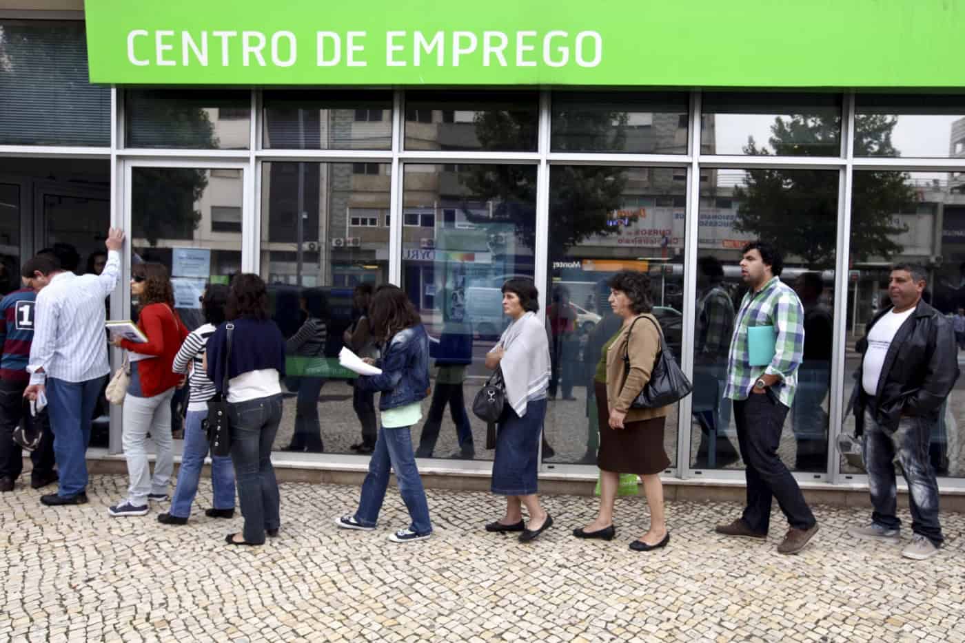Desemprego cai 2,8% em junho em cadeia e 1,7% em termos homólogos
