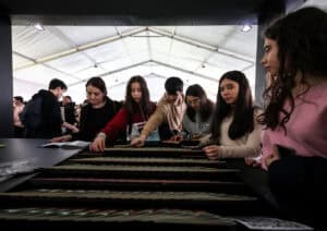 Esmagadora maioria dos jovens entre os 15 e 24 anos ainda vive com os pais&nbsp;