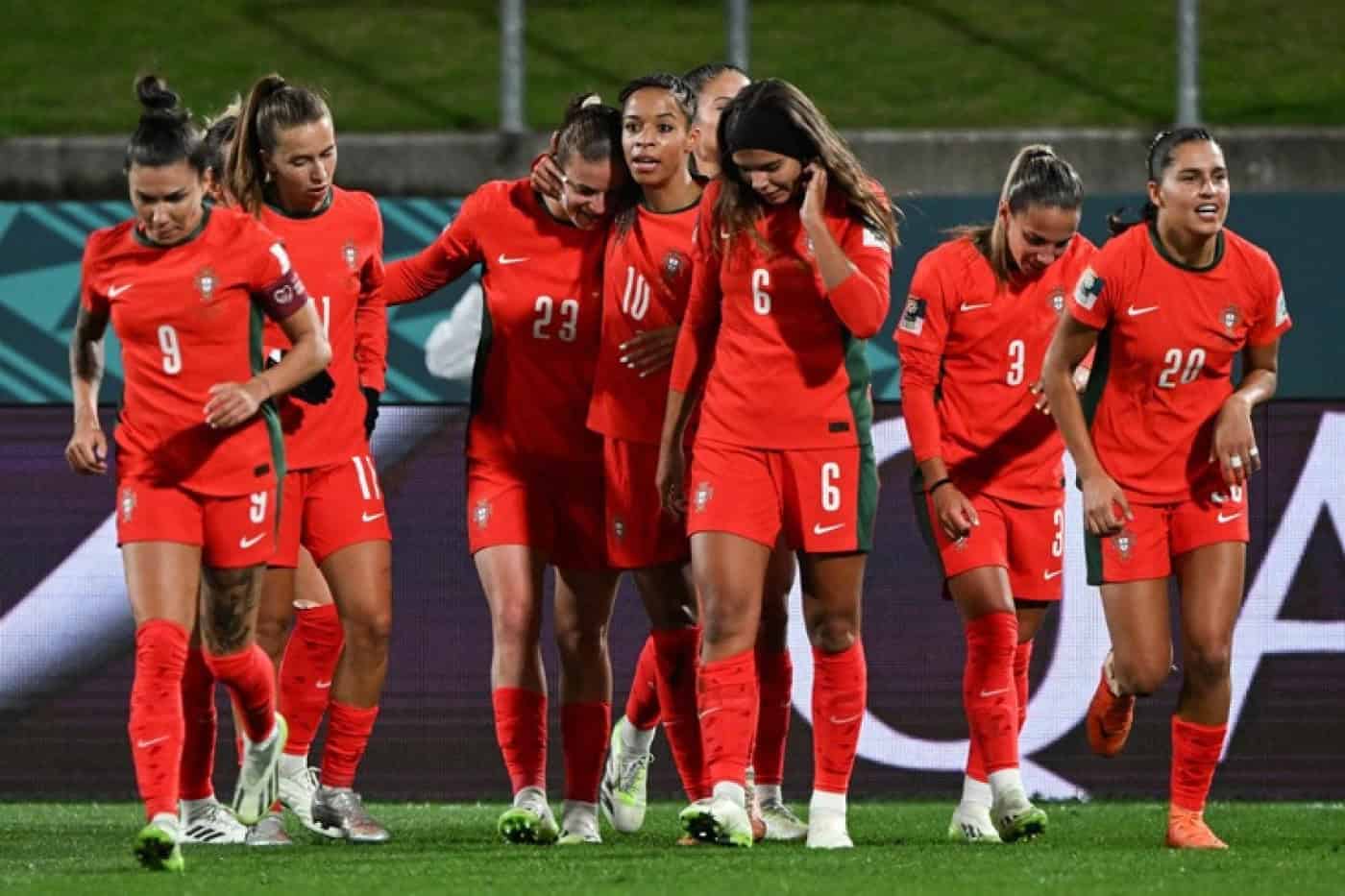 Começa o encontro decisivo entre Portugal e EUA