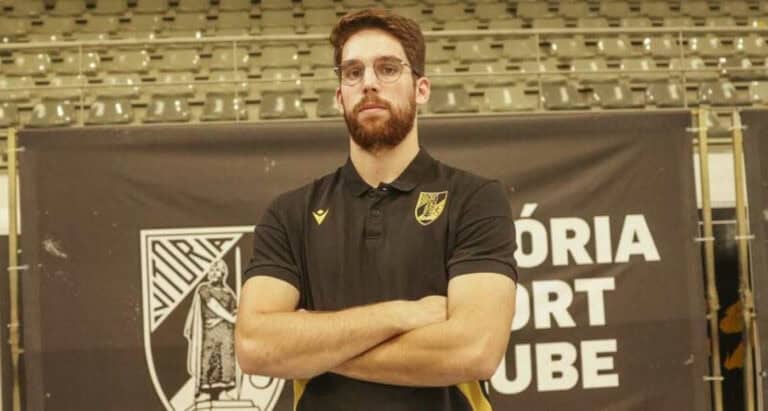 Andebol. Ricardo Magalhães é jogador do Vitória SC