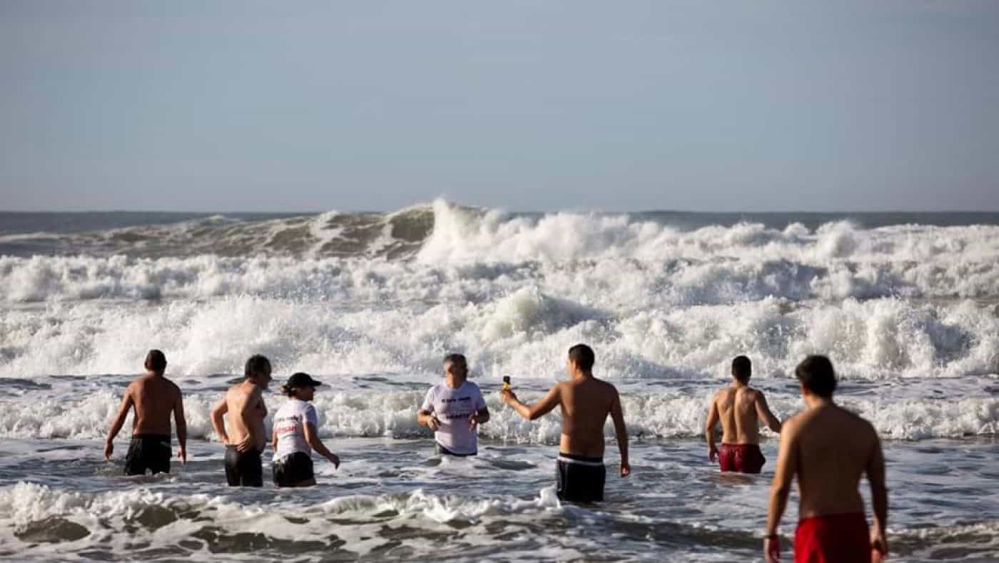 Banhos nas praias de Matosinhos desaconselhados por “contaminação microbiológica”