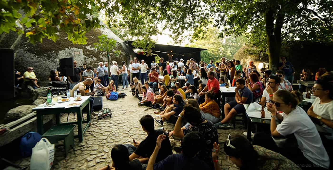 Vai-m’à Banda volta a levar música às tascas de Guimarães