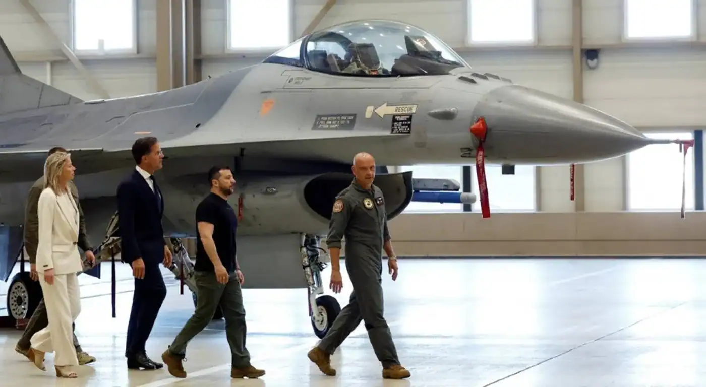 Rússia avisa que envio de caças F-16 à Ucrânia vai provocar "escalada do conflito"