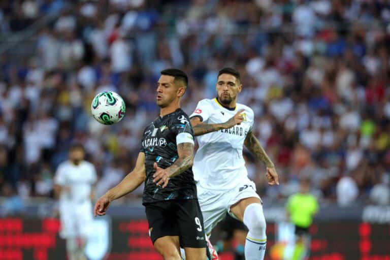 Famalicão e Moreirense empatam a zero