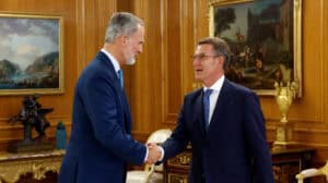 Rei de Espanha indica líder do PP para candidato a primeiro-ministro