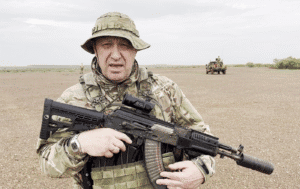 Prigozhin na lista de passageiros. Avião cai na Rússia, matando todos os ocupantes&nbsp;