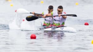 Canoagem/Mundiais. Catorze das 15 tripulações lusas avançaram para as 'meias'