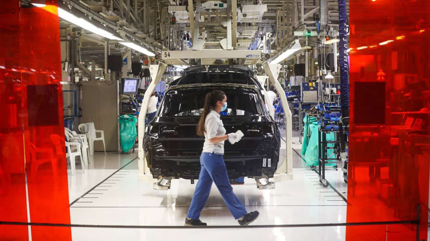 Autoeuropa suspende produção devido a falta de peças de fornecedor esloveno