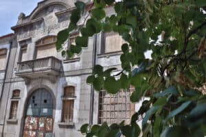 AAUMinho apresenta lista de condições para residência universitária na Confiança