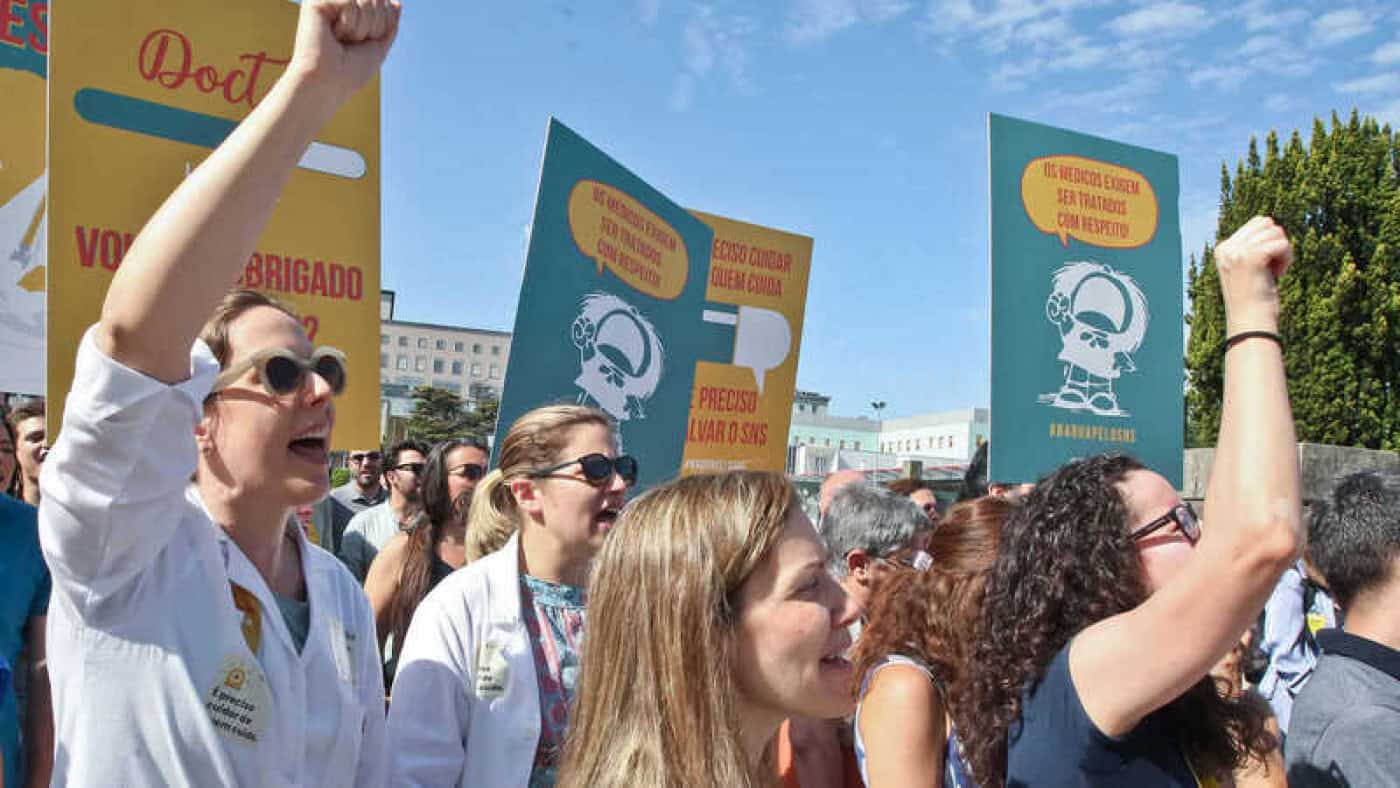 Após reunião com o ministro, Fnam anuncia greve para 17 e 18 de outubro