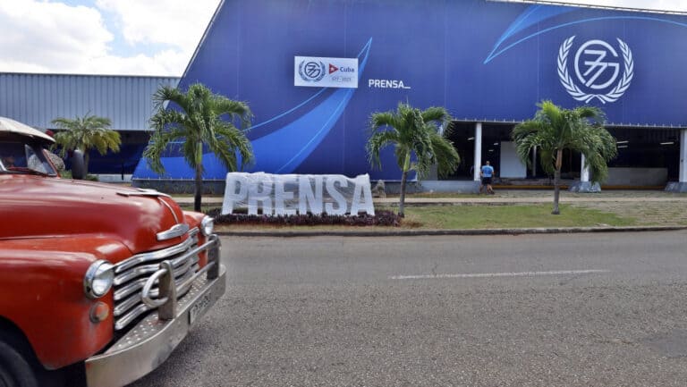 Cimeira G77+China começa hoje em Cuba procurando ordem internacional mais "justa"&nbsp;