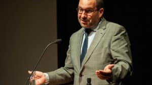 Ministro da Educação pede mais compreensão e menos instransigência aos sindicatos&nbsp;