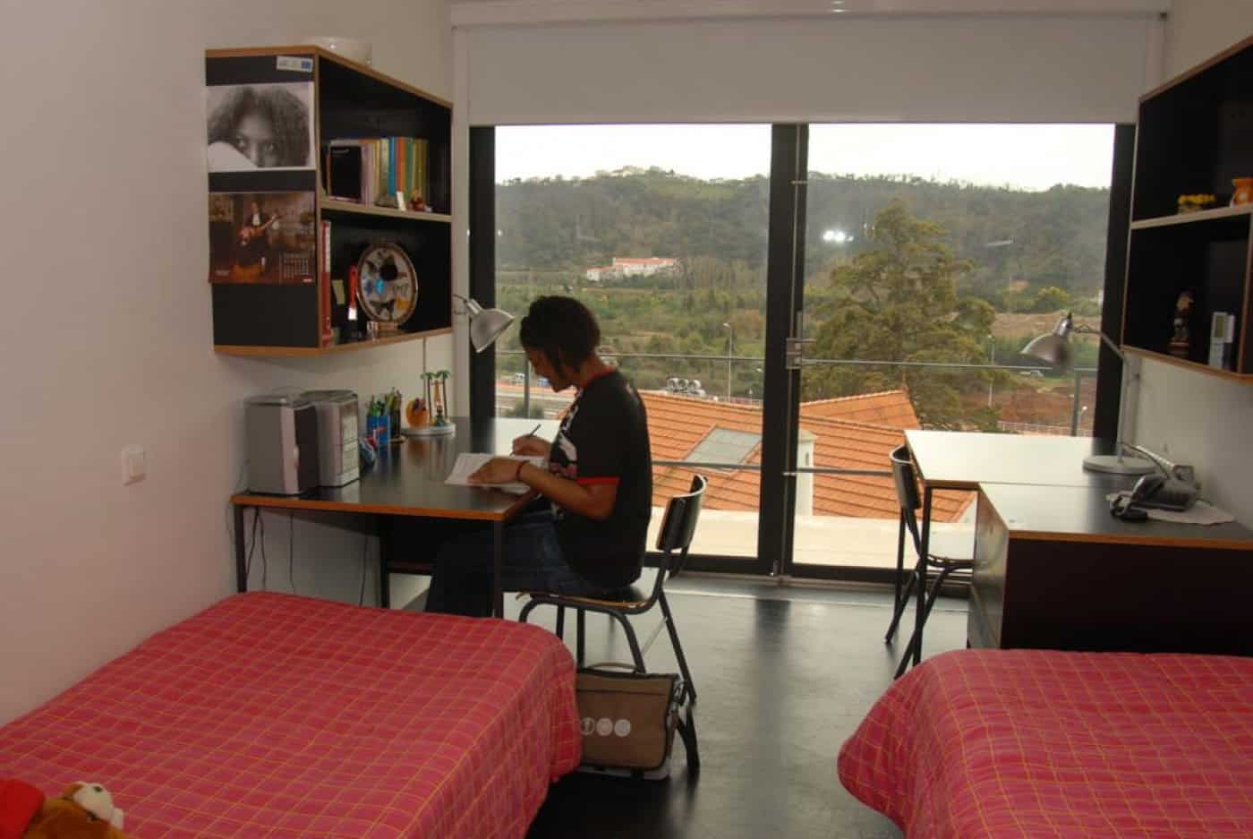 JCP pede menos conversa e mais alojamento estudantil