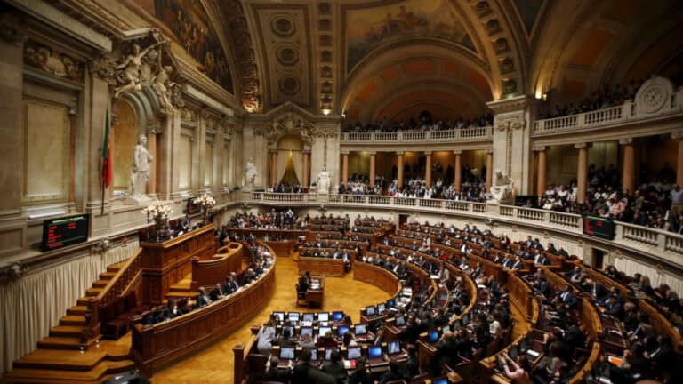 Parlamento debate moção de censura do Chega para derrubar "o pior Governo de sempre"&nbsp;