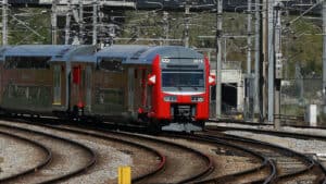 Dez anos de passe gratuito para quem entregar um carro antigo para abate&nbsp;