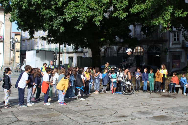 Mais de 200 crianças de Braga caminharam pela sustentabilidade