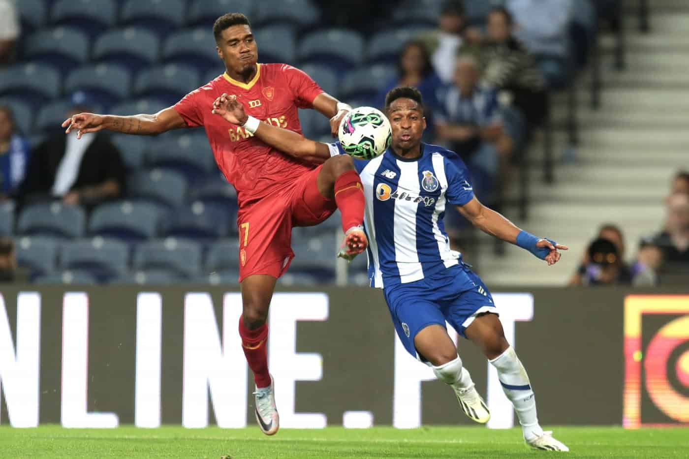 Gil Vicente perde no Dragão com golo de Eustáquio nos descontos