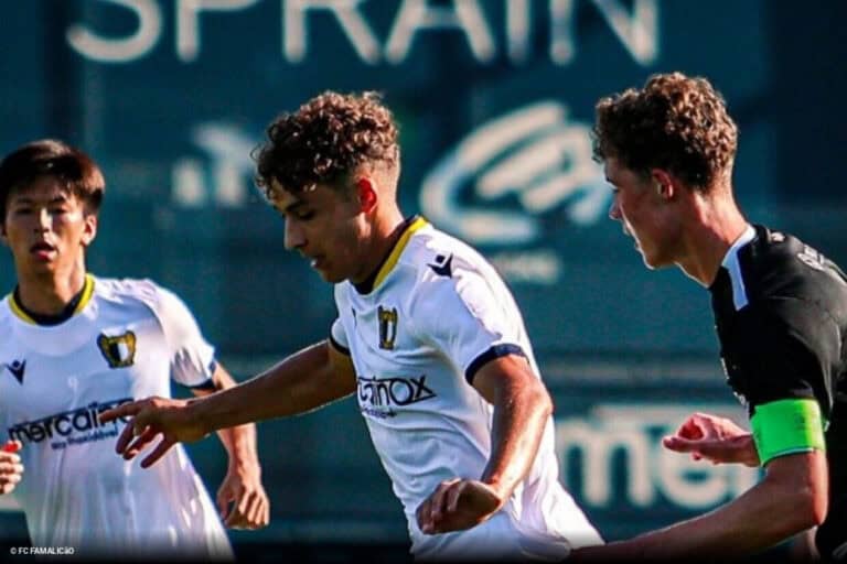 FC Famalicão deixa-se empatar na estreia na Youth League
