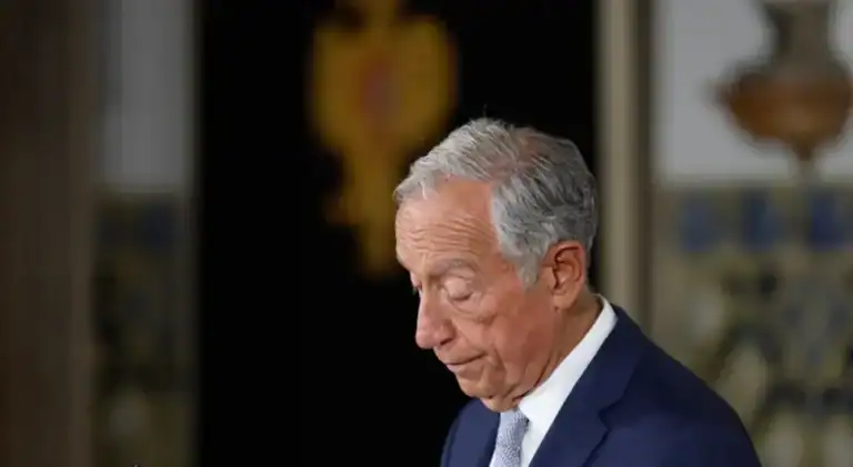 PR promulga alteração ao regime de recrutamento de docentes do ensino artístico