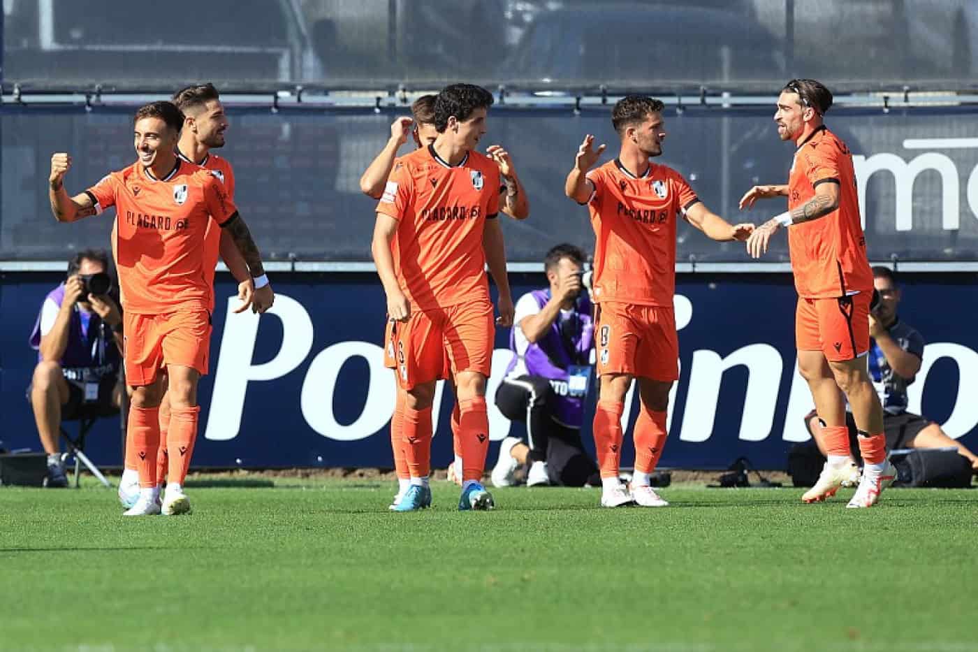 Vitória SC vence em Famalicão na estreia de Álvaro Pacheco