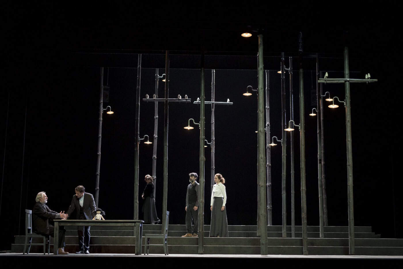 TNSJ apresenta 'As Bruxas de Salém' no Theatro Circo