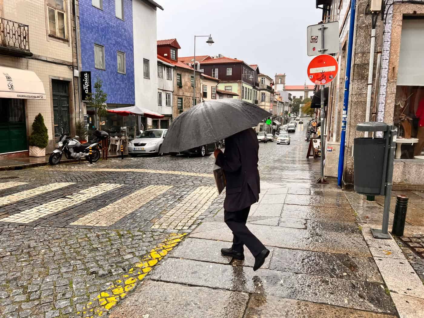 Mau tempo: Todos os distritos em aviso laranja