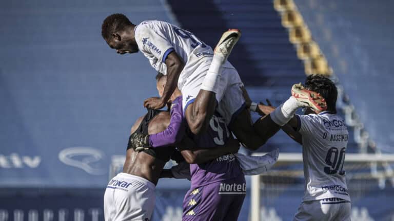 Vizela segue em frente na Taça de Portugal; Moreirense afastado