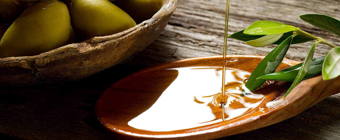 Atenção. Preço do azeite origina falsificações. UMinho cria teste de autenticidade