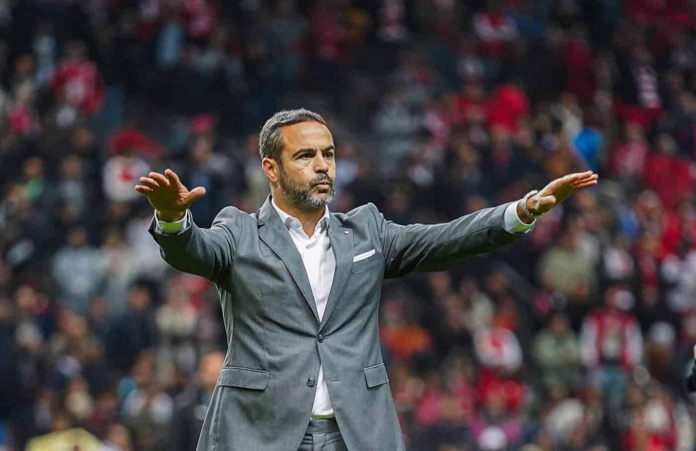 "Merecíamos mais". Artur Jorge após derrota do SCB com Real Madrid