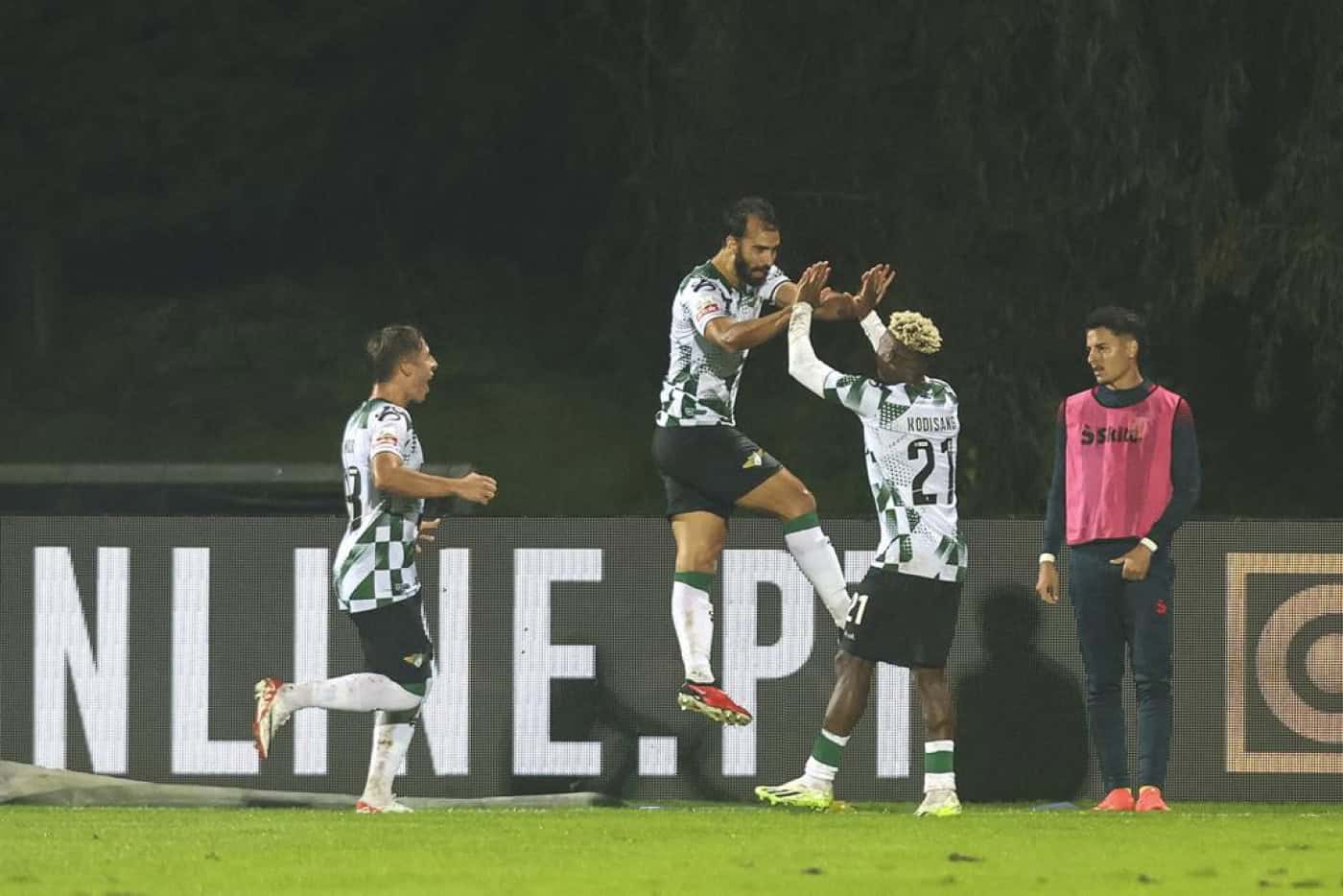 Nona jornada do campeonato abre com vitória de Moreirense