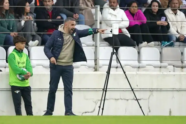 Rui Borges espera Moreirense motivado frente a Estrela "comprometido e atlético"&nbsp;