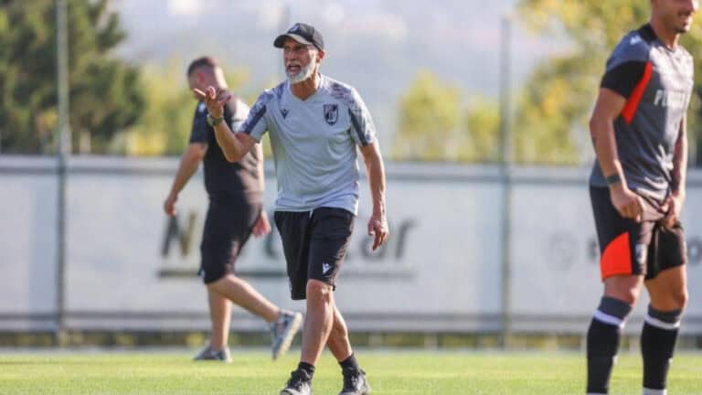 Treinador do Vitória SC quer dominar na receção ao FCP