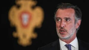 IL escolhe ex-líder João Cotrim Figueiredo como cabeça de lista às europeias