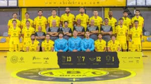 ABC/UMinho pede apoio nas bancadas para "ajudar a vencer o jogo" contra o&nbsp;Skjern