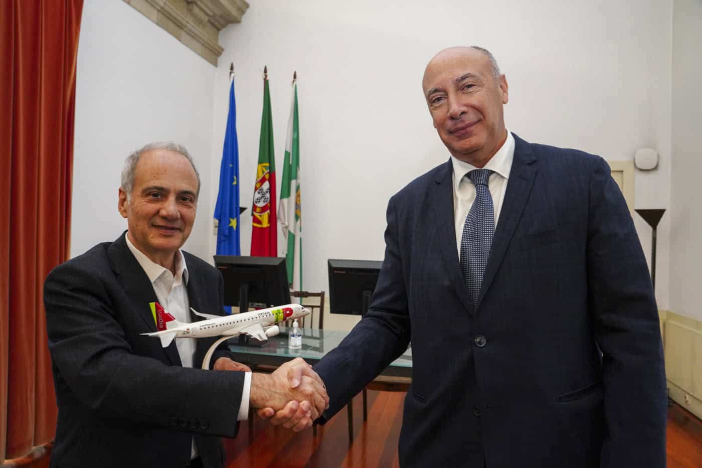 Guimarães dá nome a avião da TAP