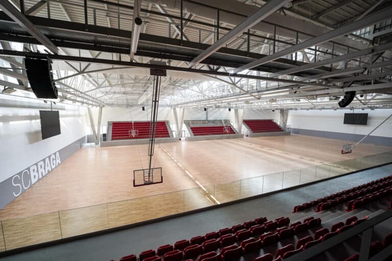 Biblioteca Lúcio Craveiro da Silva recebe tertúlia sobre modalidades do SC Braga