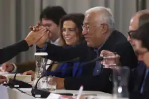 Costa diz que a melhor solidariedade que o PS lhe pode dar é vencer as legislativas&nbsp;