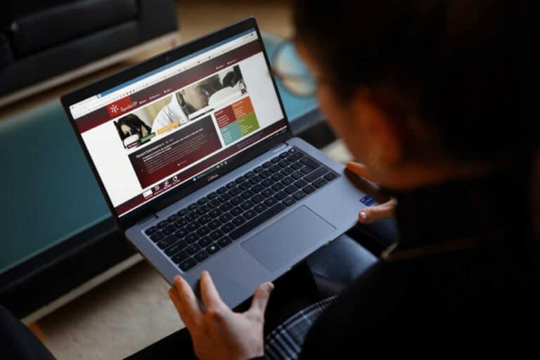 RepositóriUM atinge os 30 milhões de downloads em 20 anos de atividade