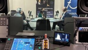 Eurodeputados apelam aos jovens para não deixarem outros escolher o rumo da UE