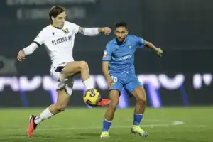 Famalicão e Estoril Praia empatam 1-1 na I Liga de futebol&nbsp;