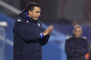 Treinador espanhol Pablo Villar de saída de Vizela