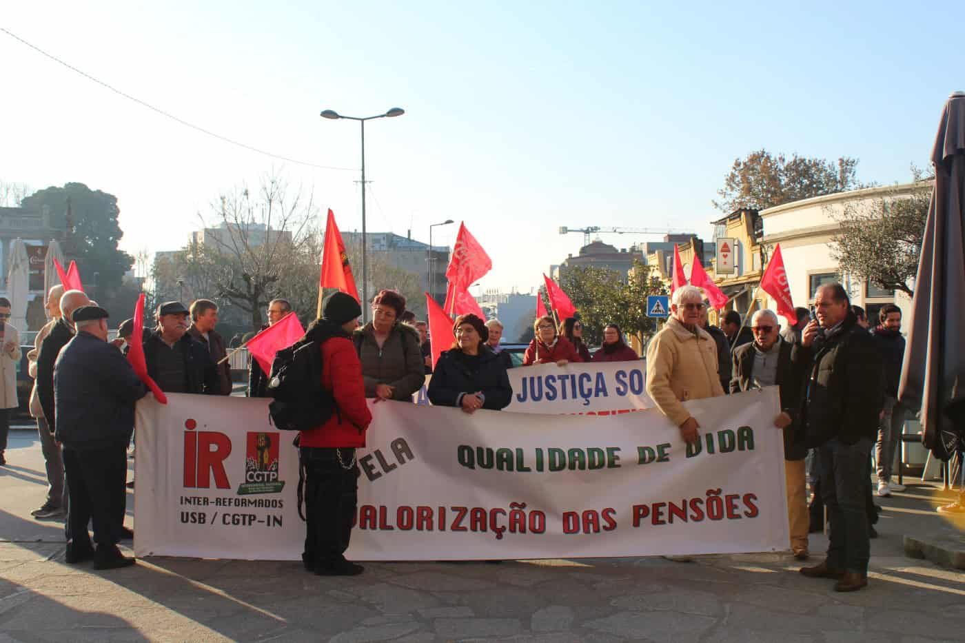 Sindicatos de Braga exigem aumento do salário mínimo nacional para 910 euros em 2024