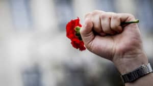 Braga terá 'hackaton' na noite de 24 de abril para pensar na democracia&nbsp;